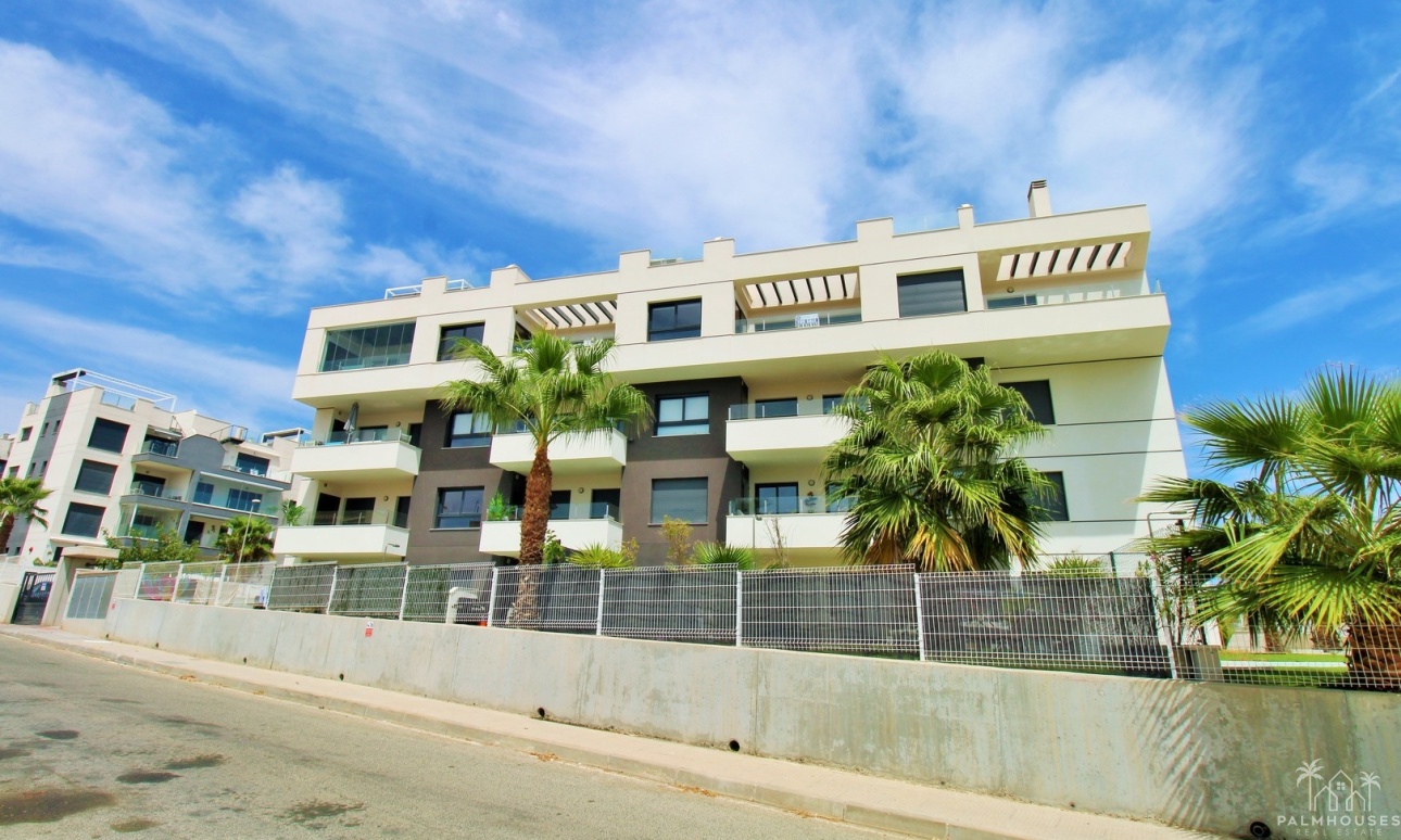Resale - Apartments - Villamartin