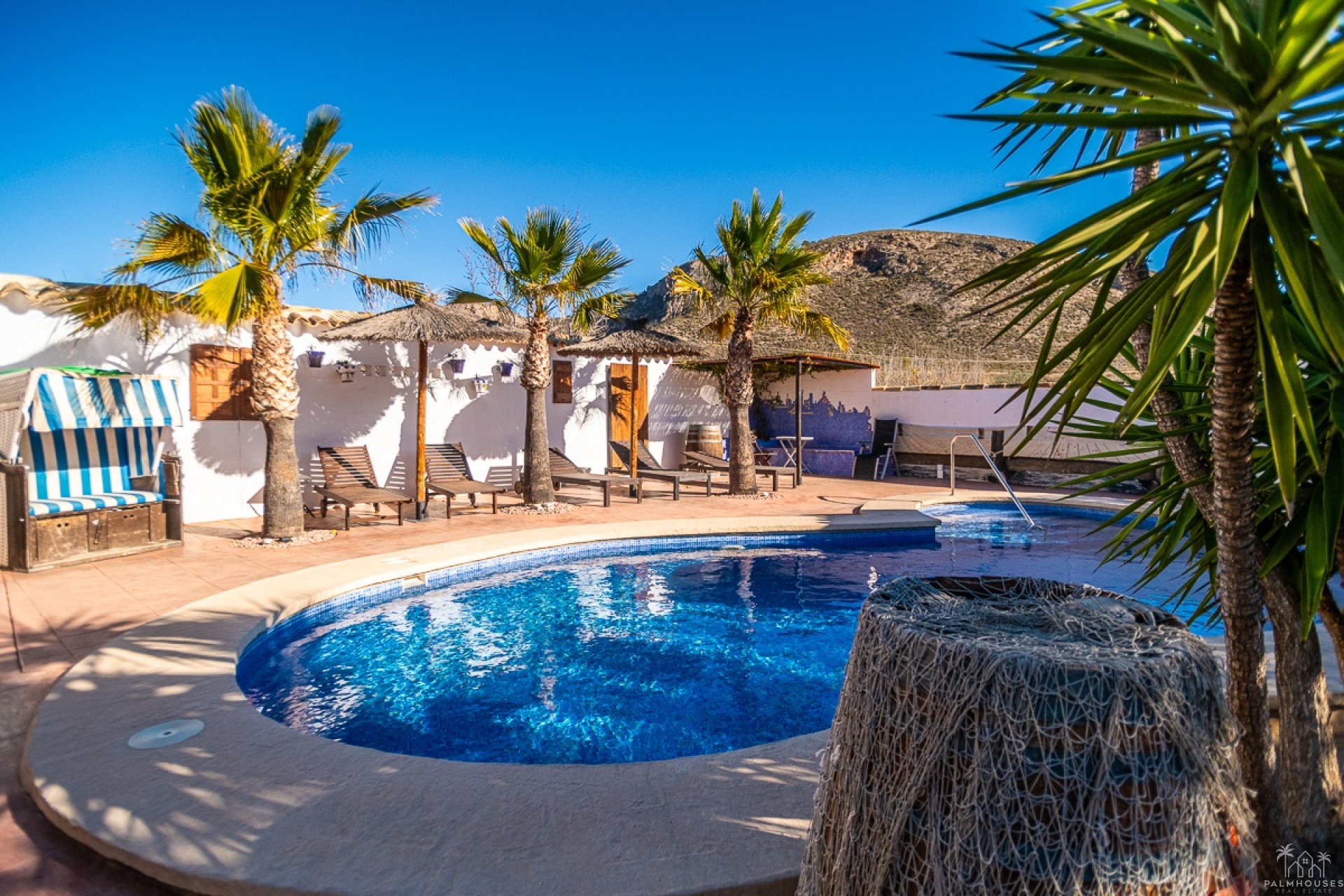 Resale - Commercial - Hondón de las Nieves
