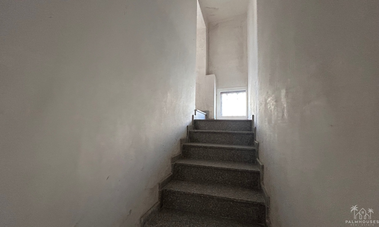 Resale - Commercial - Jacarilla