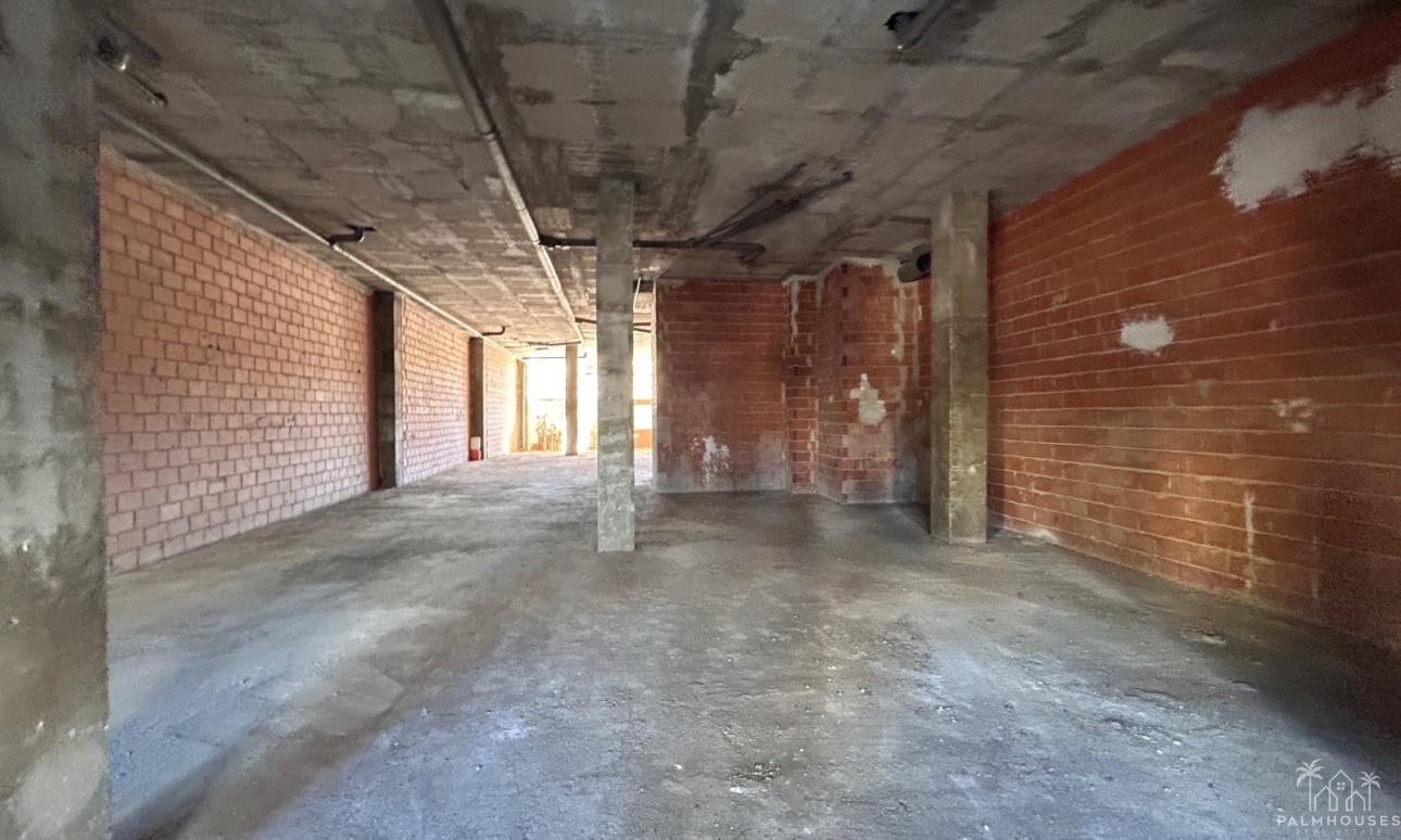 Resale - Commercial - Jacarilla