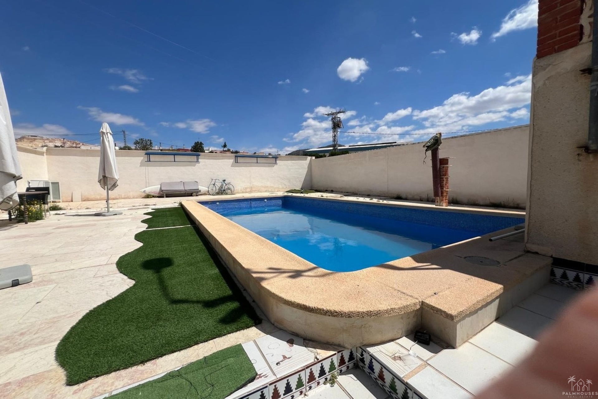 Resale - Country house - Algueña