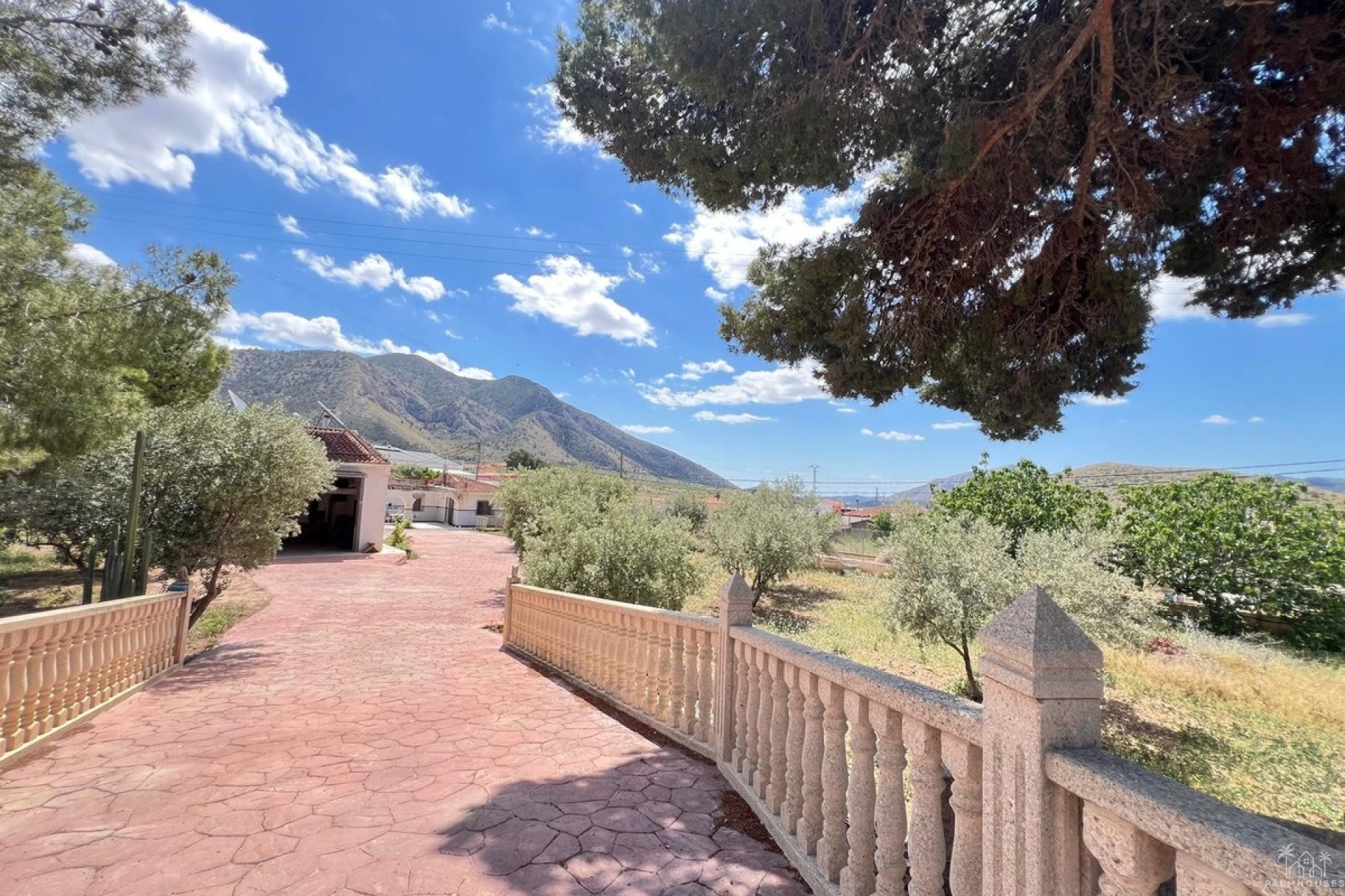 Resale - Country house - Algueña