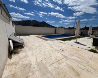 Resale - Country house - Algueña