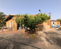 Resale - Country house - Pinoso - Pinoso Centro
