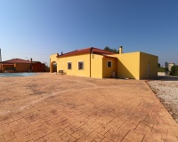 Resale - Finca - Albatera