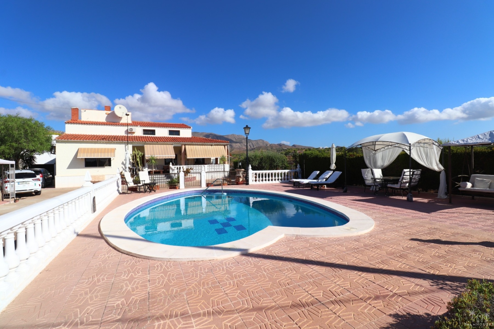 Resale - Finca - Crevillente