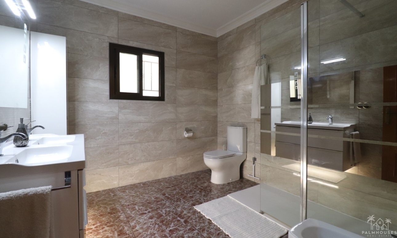 Resale - Finca - Crevillente