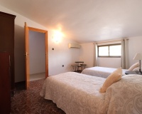 Resale - Finca - Crevillente