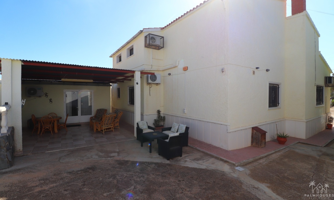 Resale - Finca - Crevillente