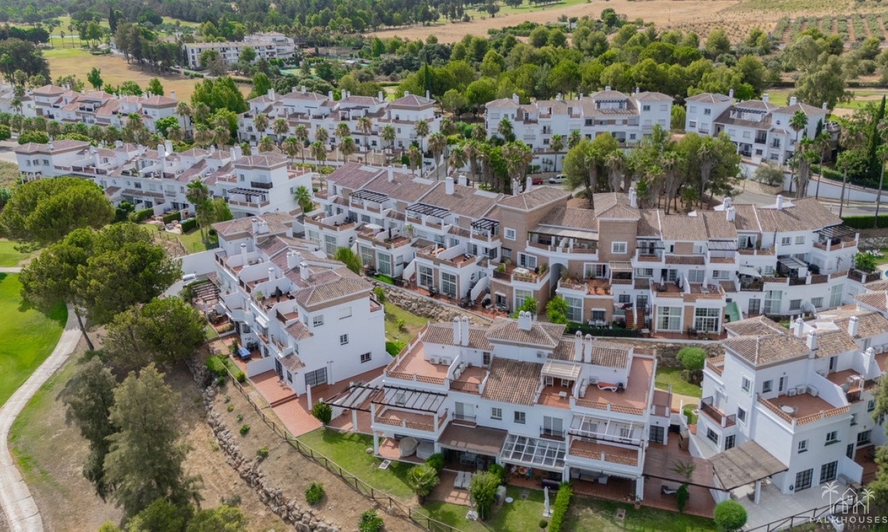 Resale - House - Alhaurín de la Torre - Inland