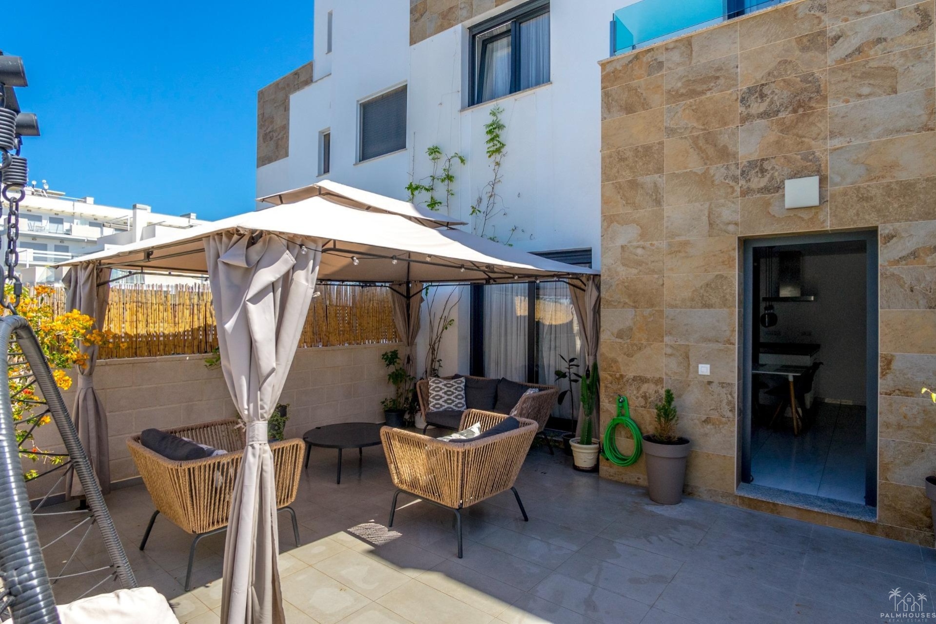 Resale - House - Alicante - Costa Blanca Sur