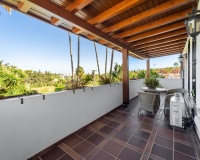 Resale - House - Aloha - Inland