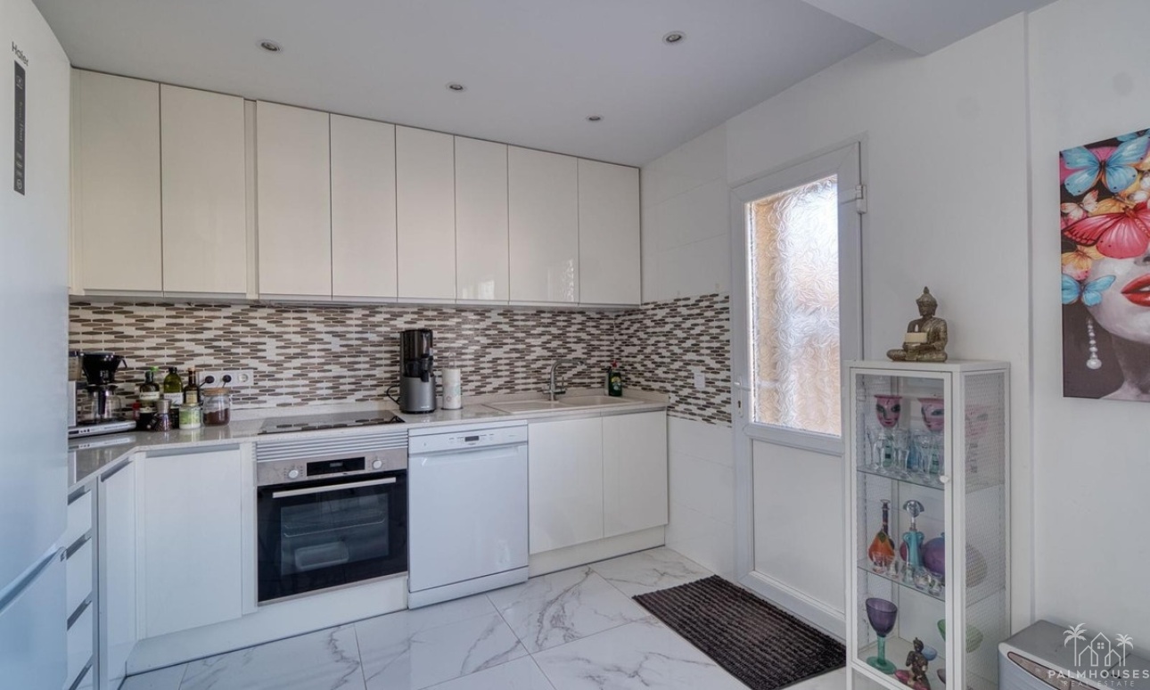 Resale - House - Benijofar