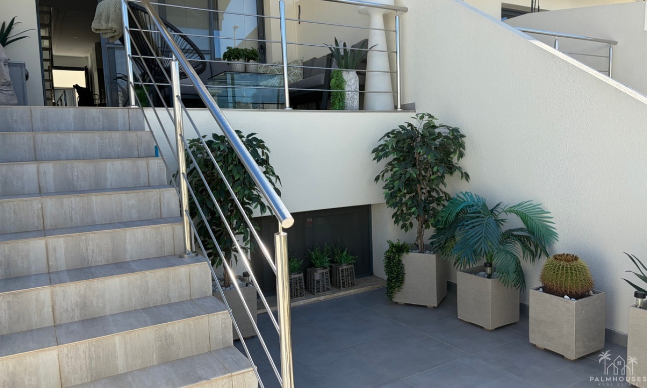 Resale - House - Benijofar