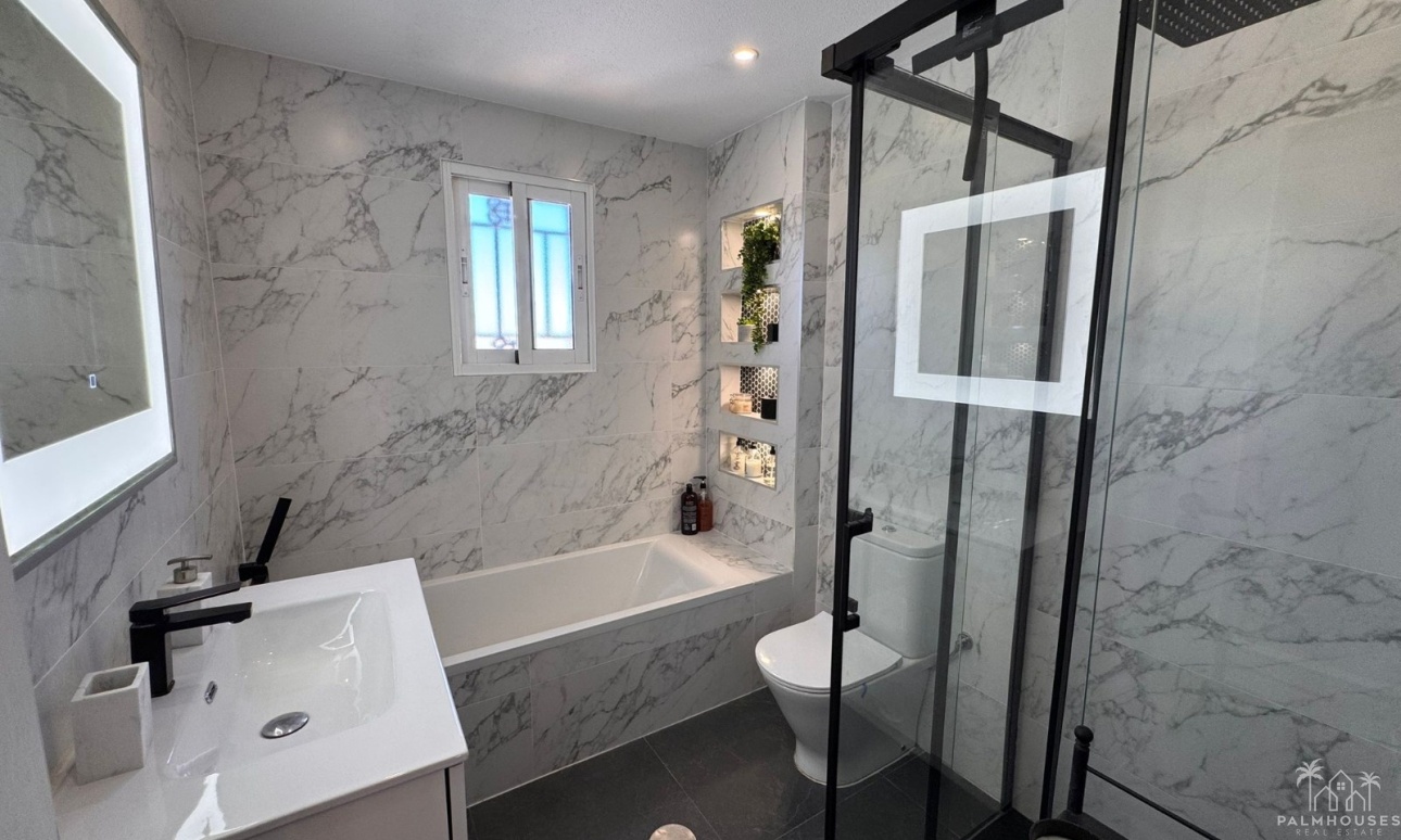 Resale - House - Campoamor - Costa Blanca