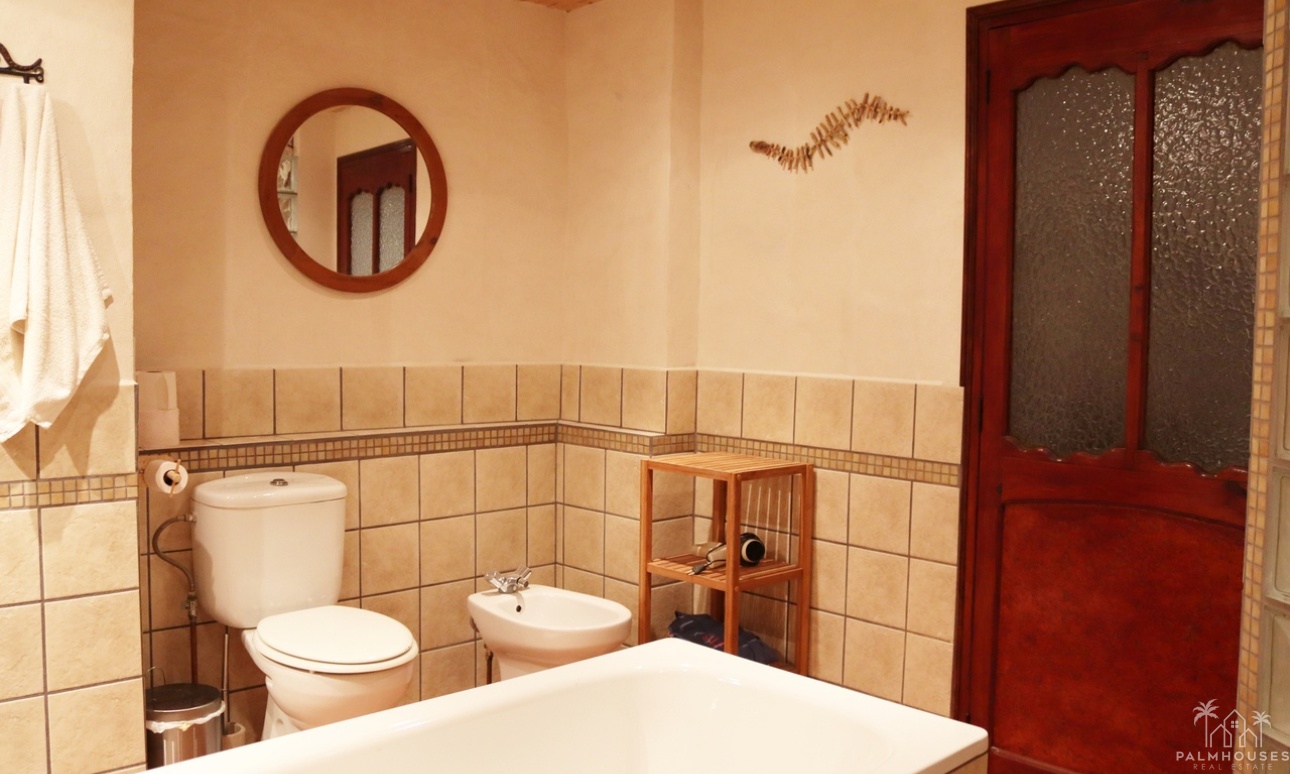 Resale - House - Castell de Castells - Inland