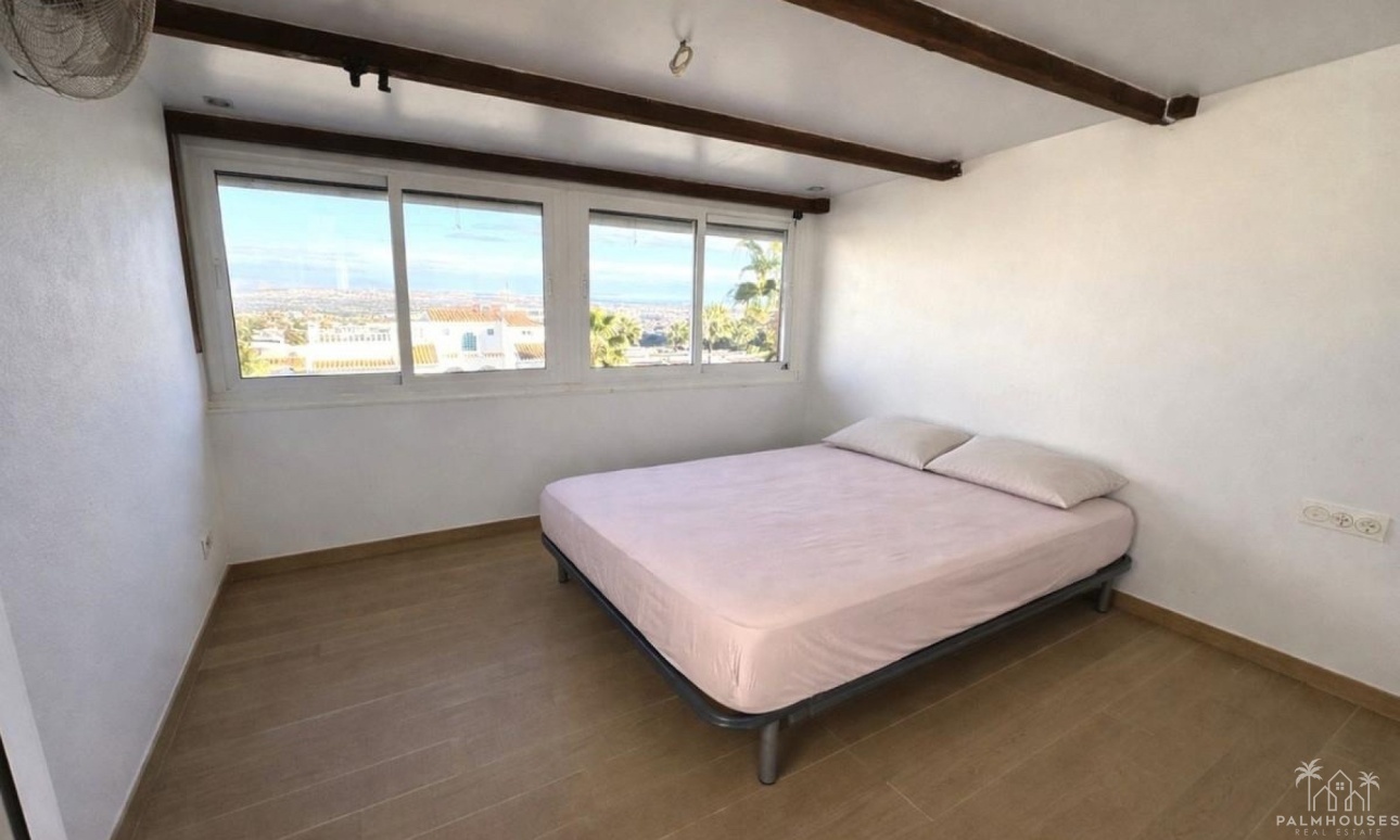 Resale - House - Ciudad Quesada