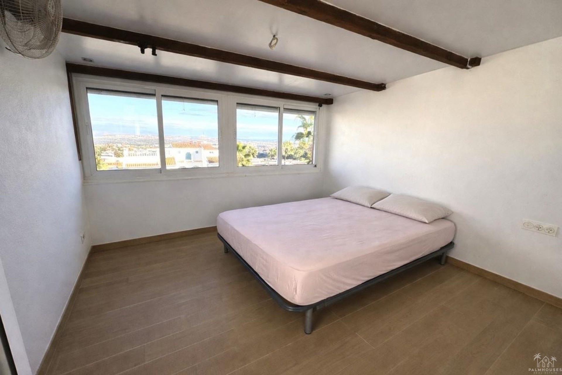 Resale - House - Ciudad Quesada