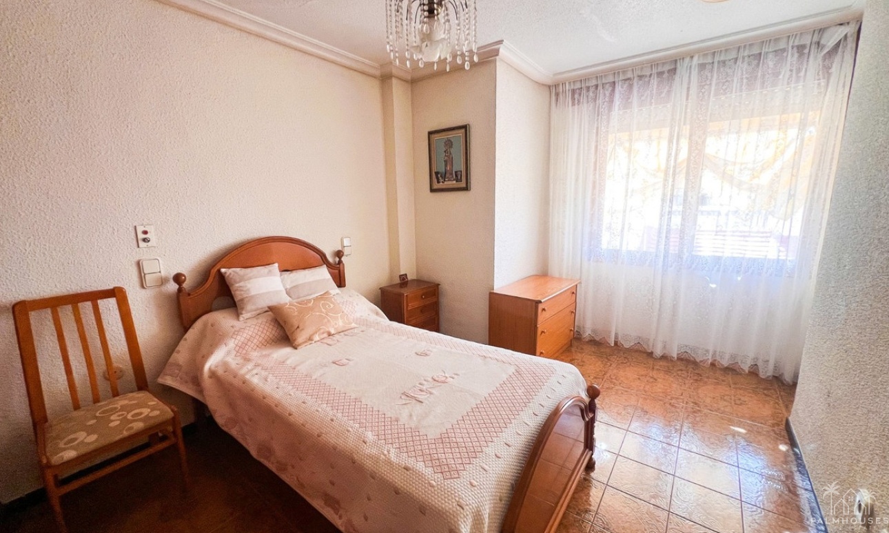 Resale - House - Guardamar del Segura - Guardamar del Segura Centro