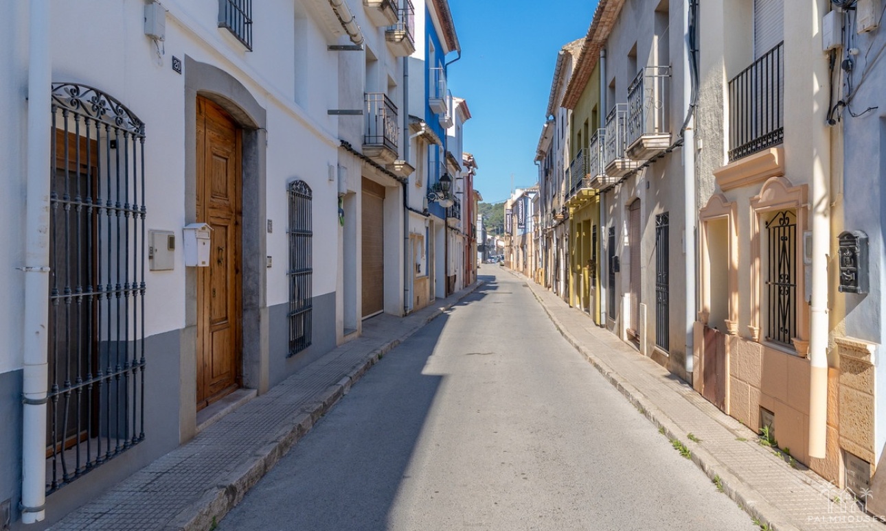 Resale - House - Jalon - Jalon Centro