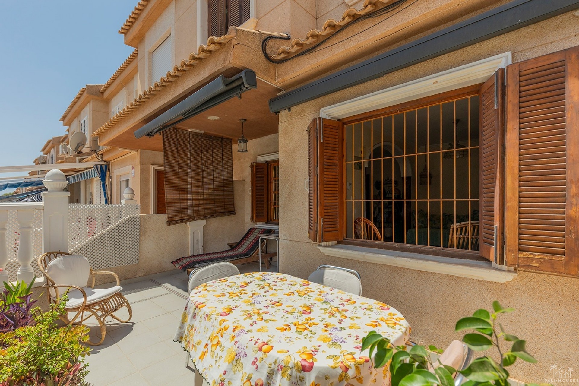 Resale - House - La Mata - Playa