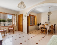 Resale - House - La Mata - Playa