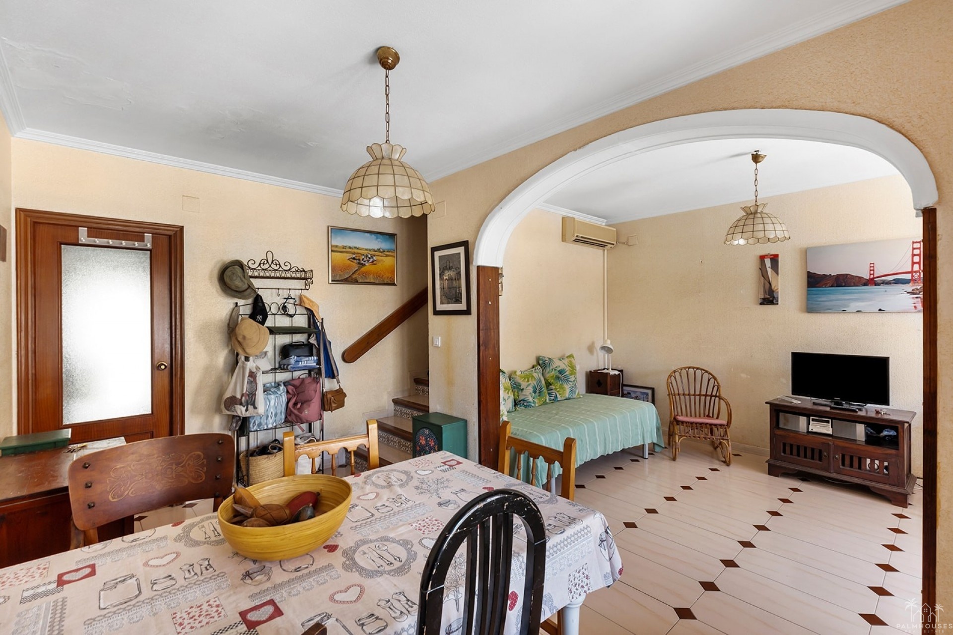 Resale - House - La Mata - Playa