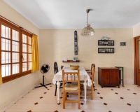 Resale - House - La Mata - Playa