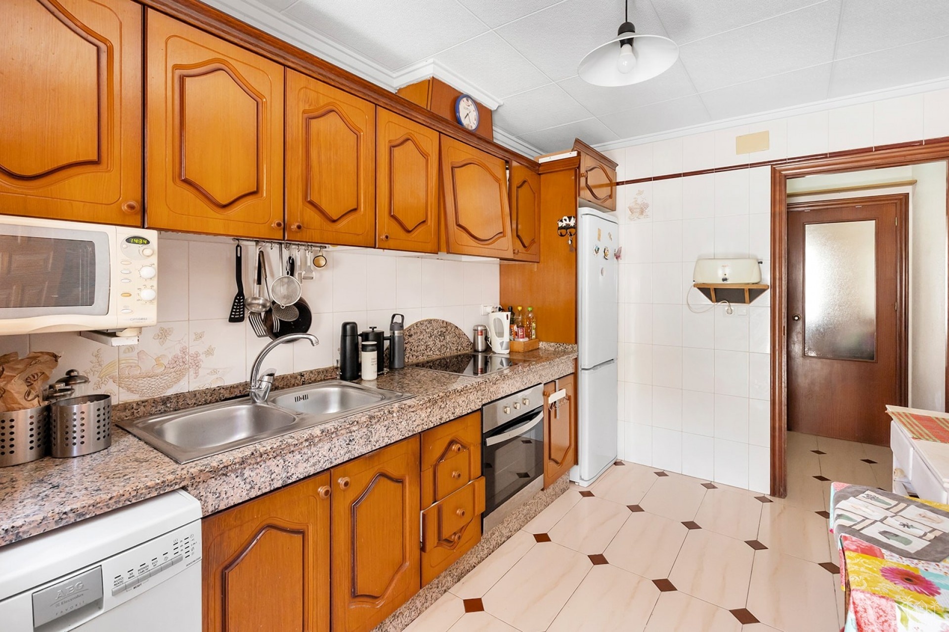 Resale - House - La Mata - Playa