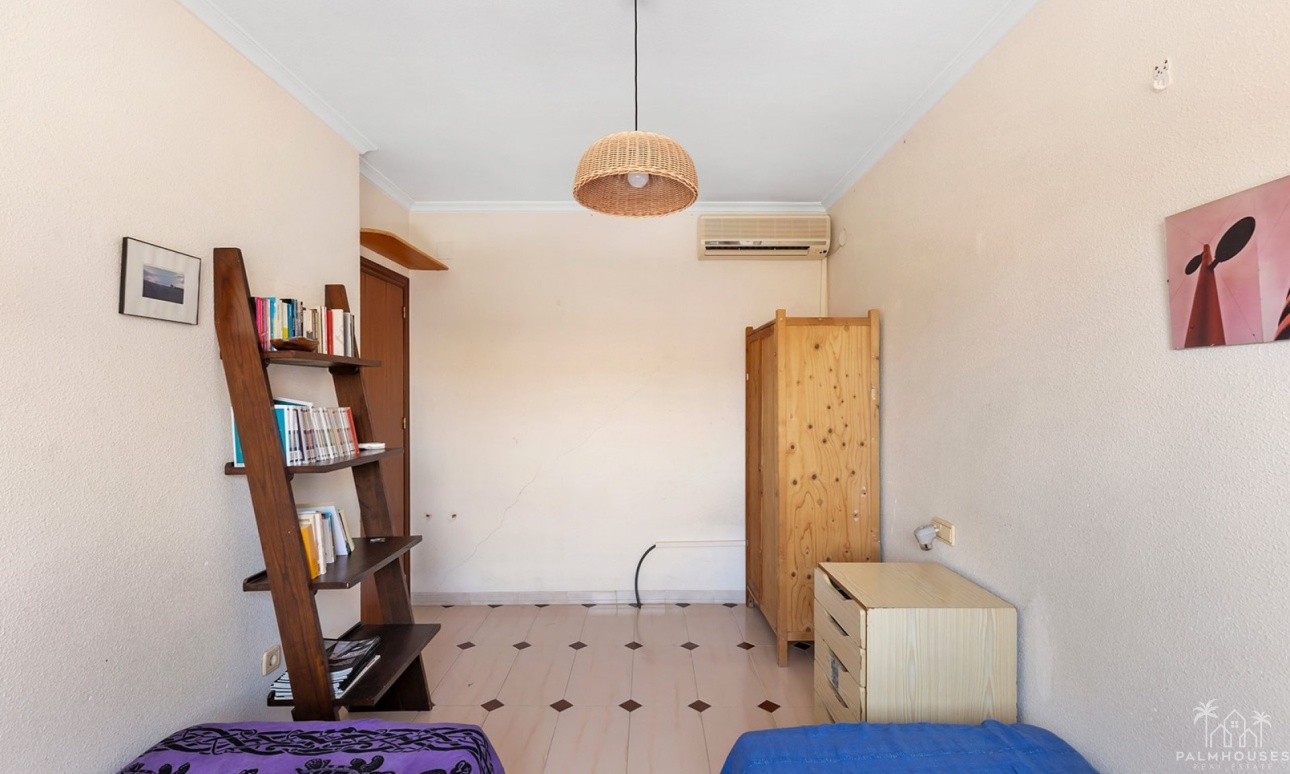 Resale - House - La Mata - Playa