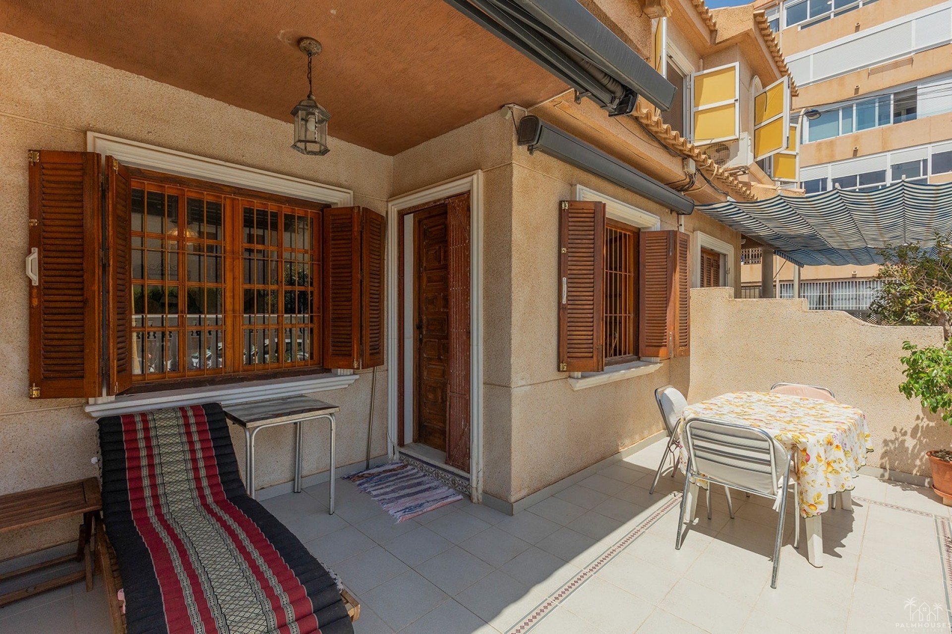 Resale - House - La Mata - Playa