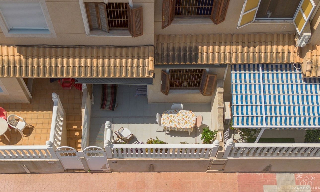 Resale - House - La Mata - Playa