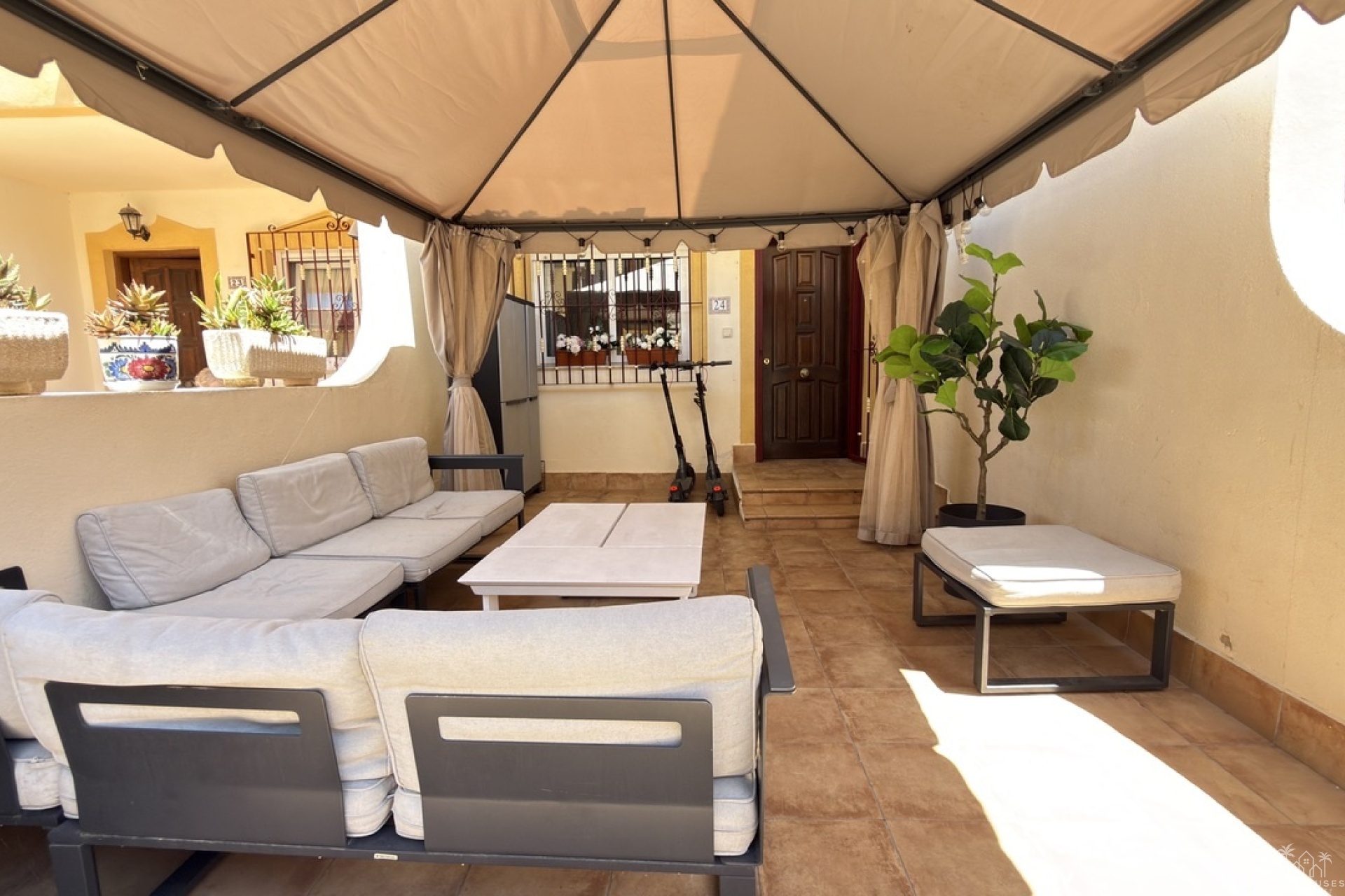 Resale - House - La Zenia - Costa Blanca