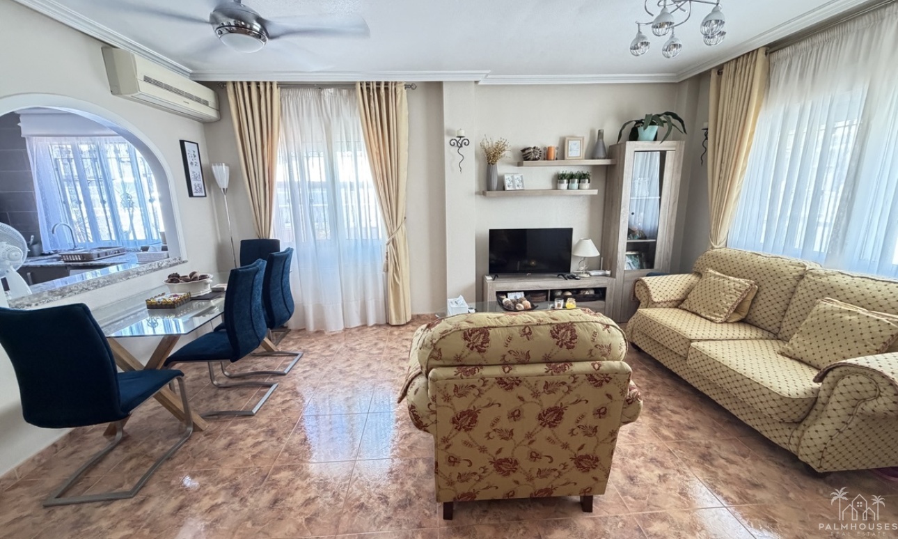 Resale - House - La Zenia