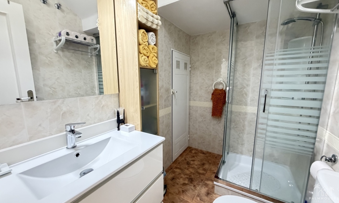 Resale - House - La Zenia