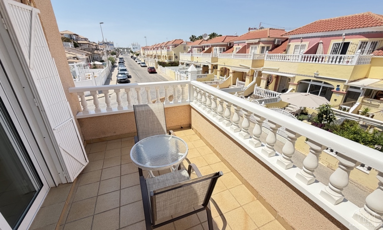 Resale - House - La Zenia
