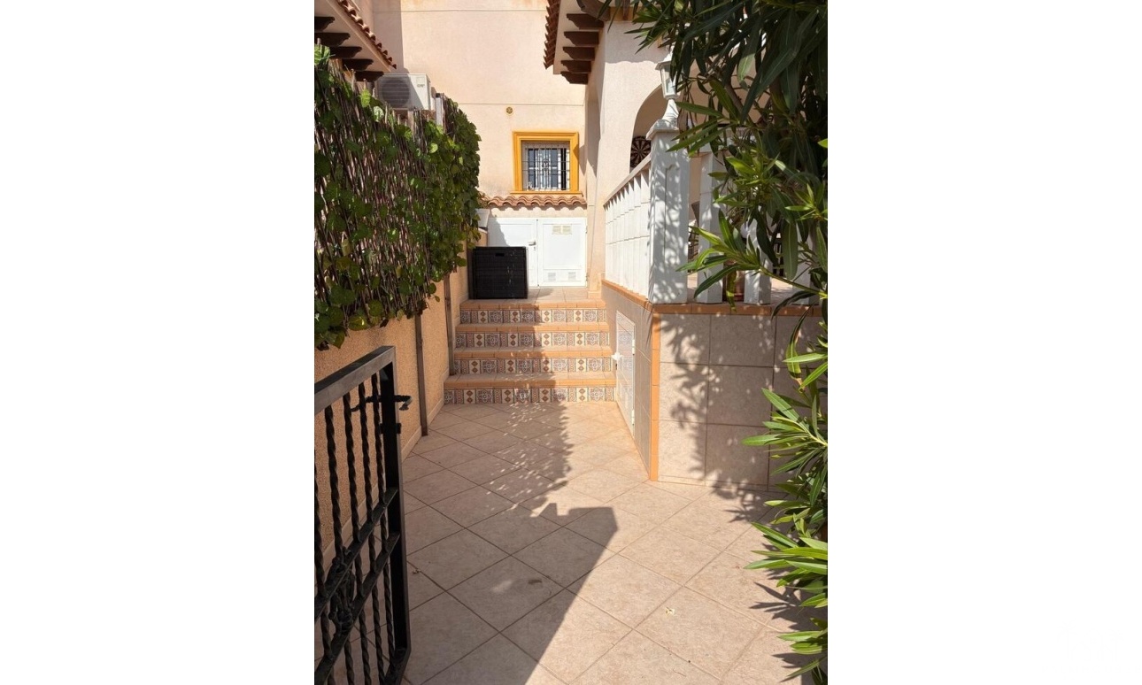 Resale - House - Lomas de Caboroig - Costa Blanca