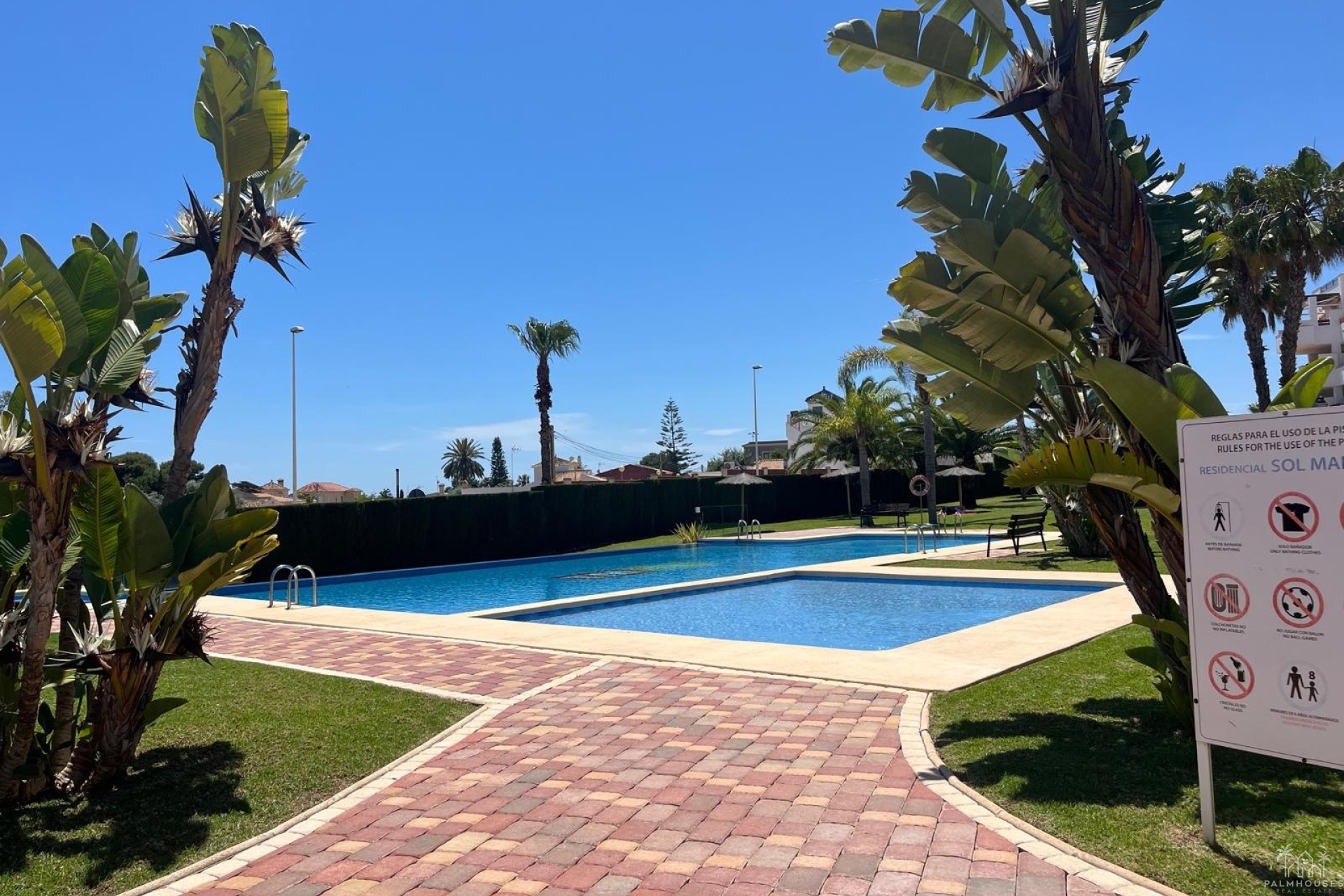 Resale - House - Los Dolses