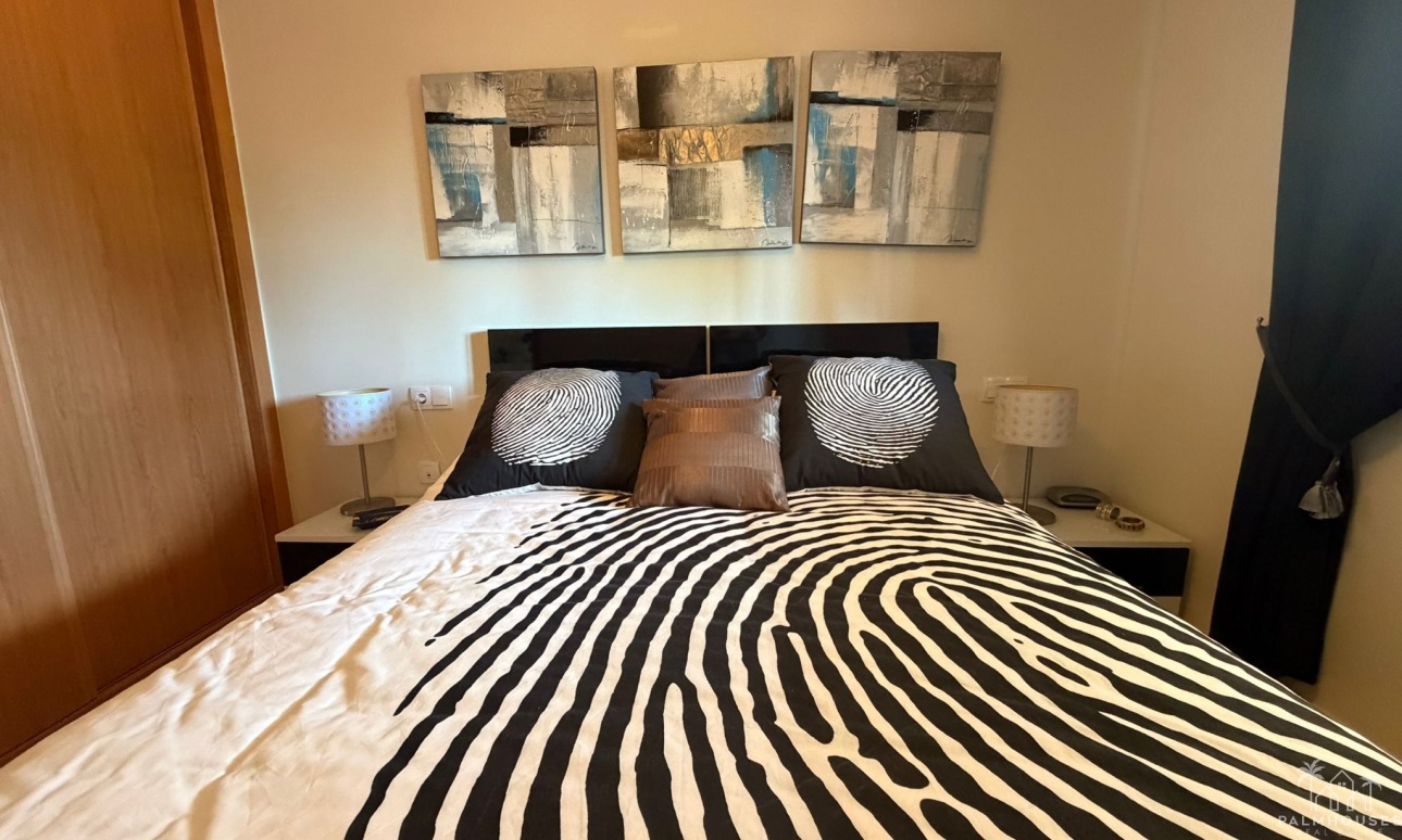 Resale - House - Los Dolses