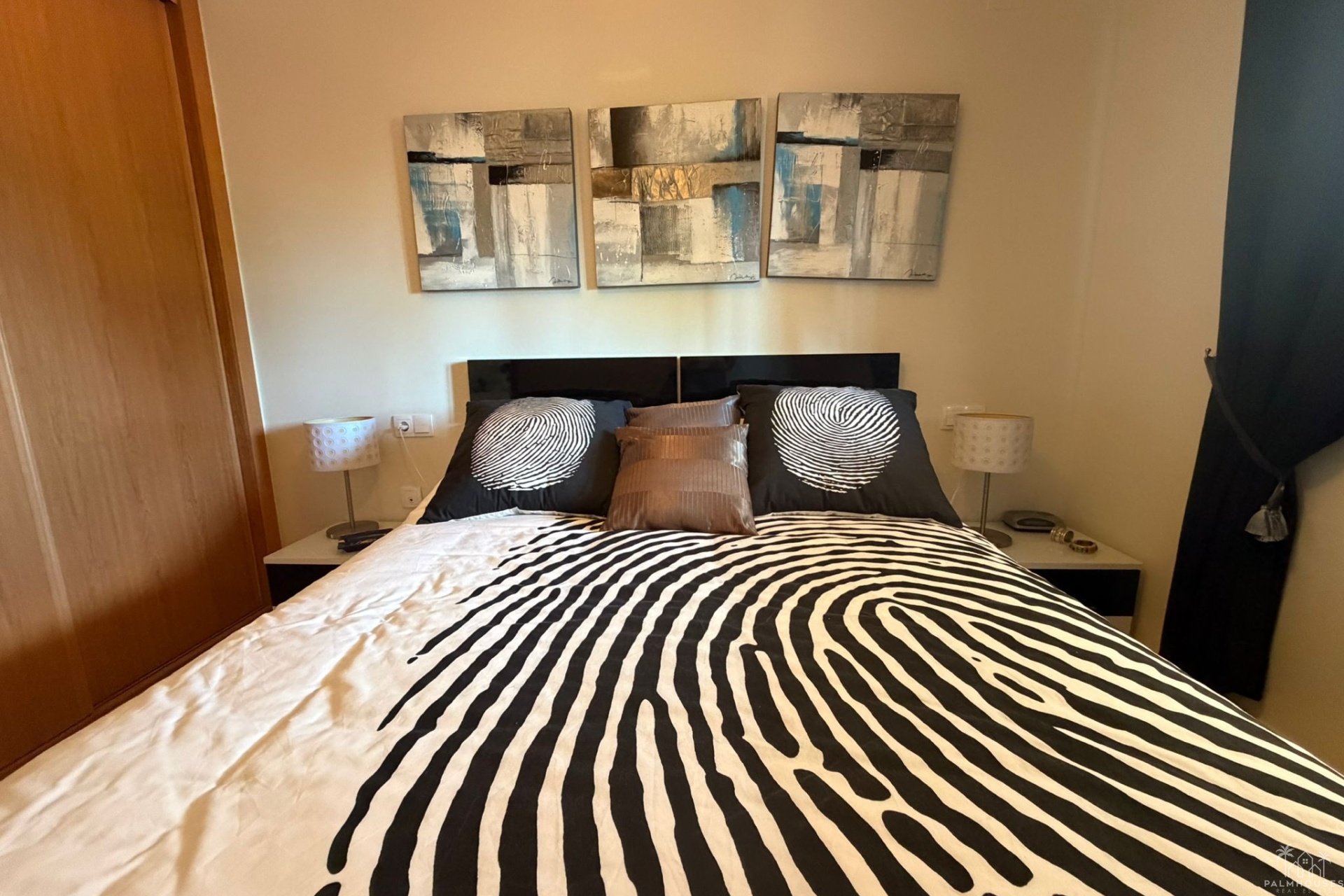 Resale - House - Los Dolses
