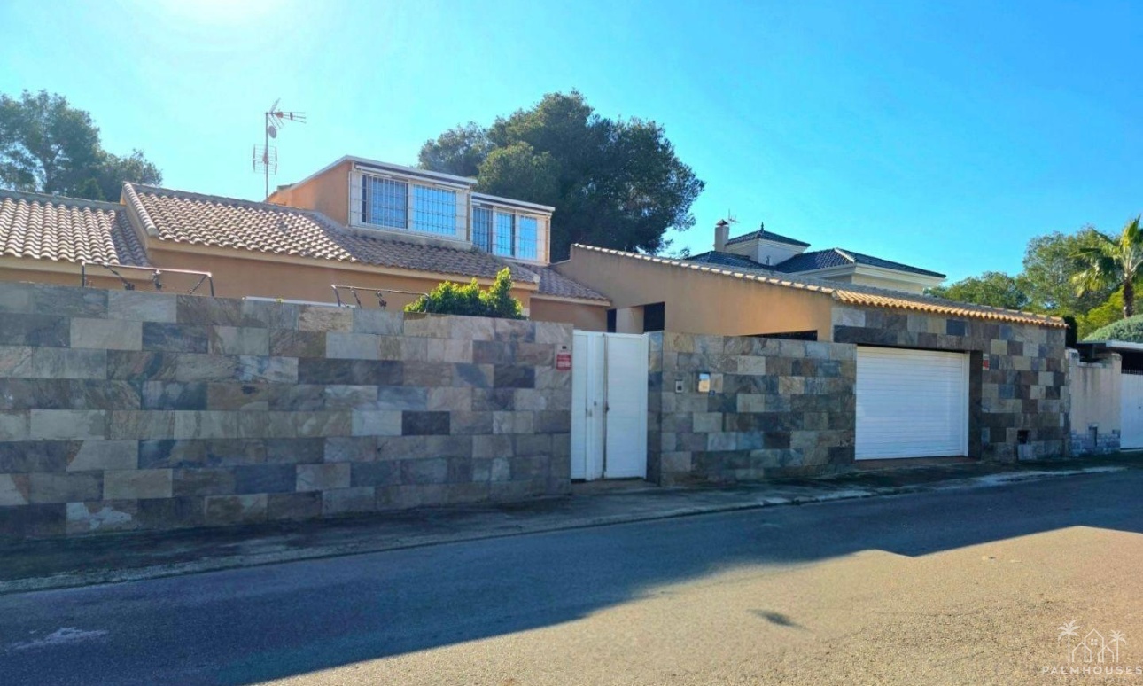Resale - House - Orihuela Costa - Altos De Campoamor