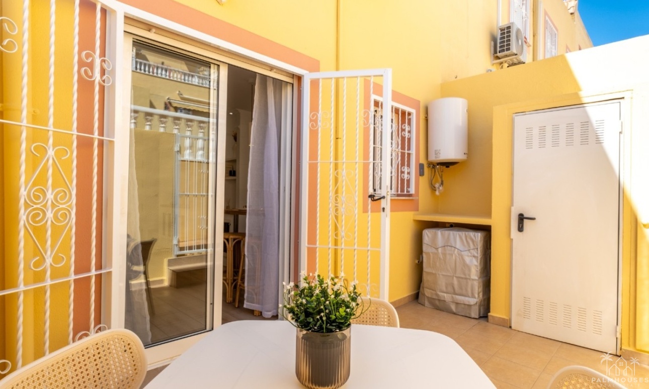 Resale - House - Orihuela Costa - Las Filipinas