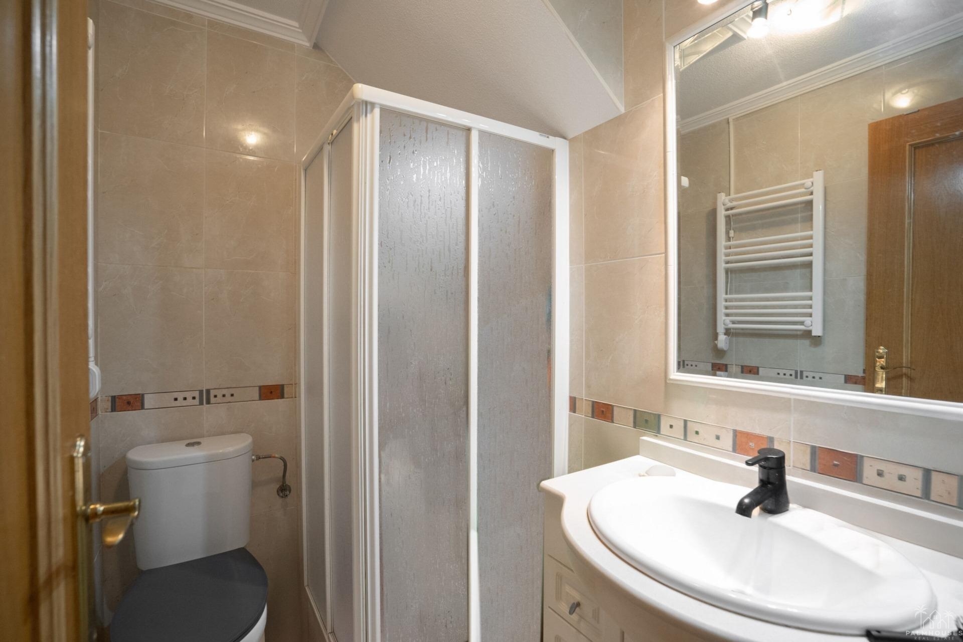 Resale - House - Orihuela Costa - Los Dolses