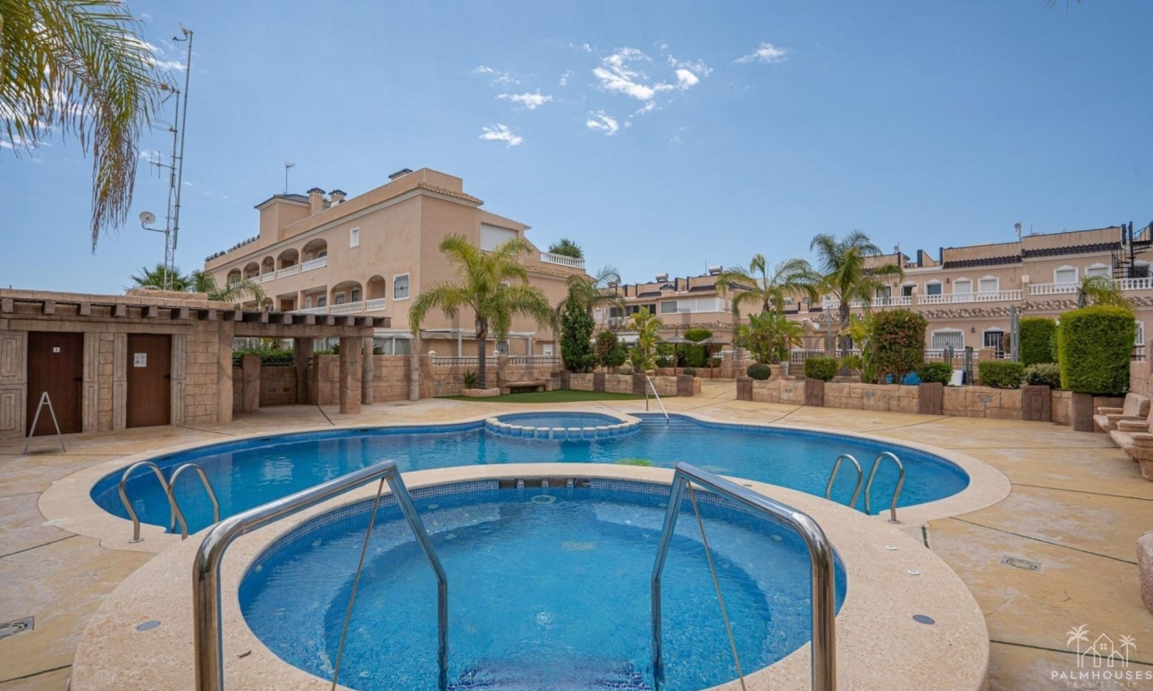 Resale - House - Orihuela Costa - Los Dolses