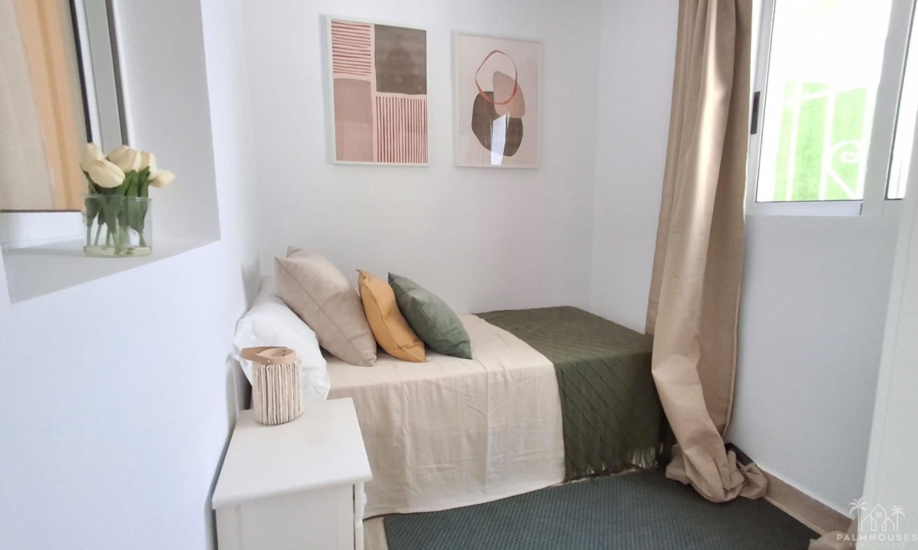 Resale - House - Orihuela Costa - Playa Flamenca