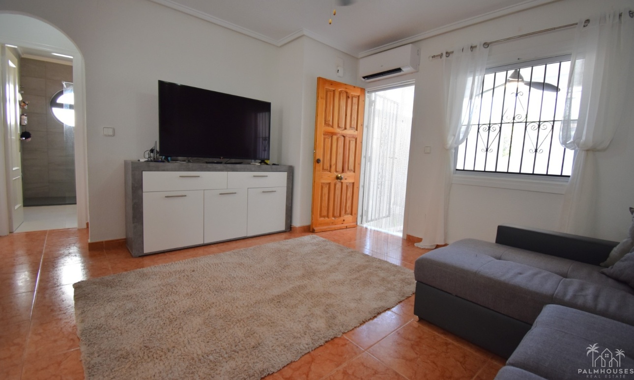 Resale - House - Orihuela Costa - Playa Flamenca