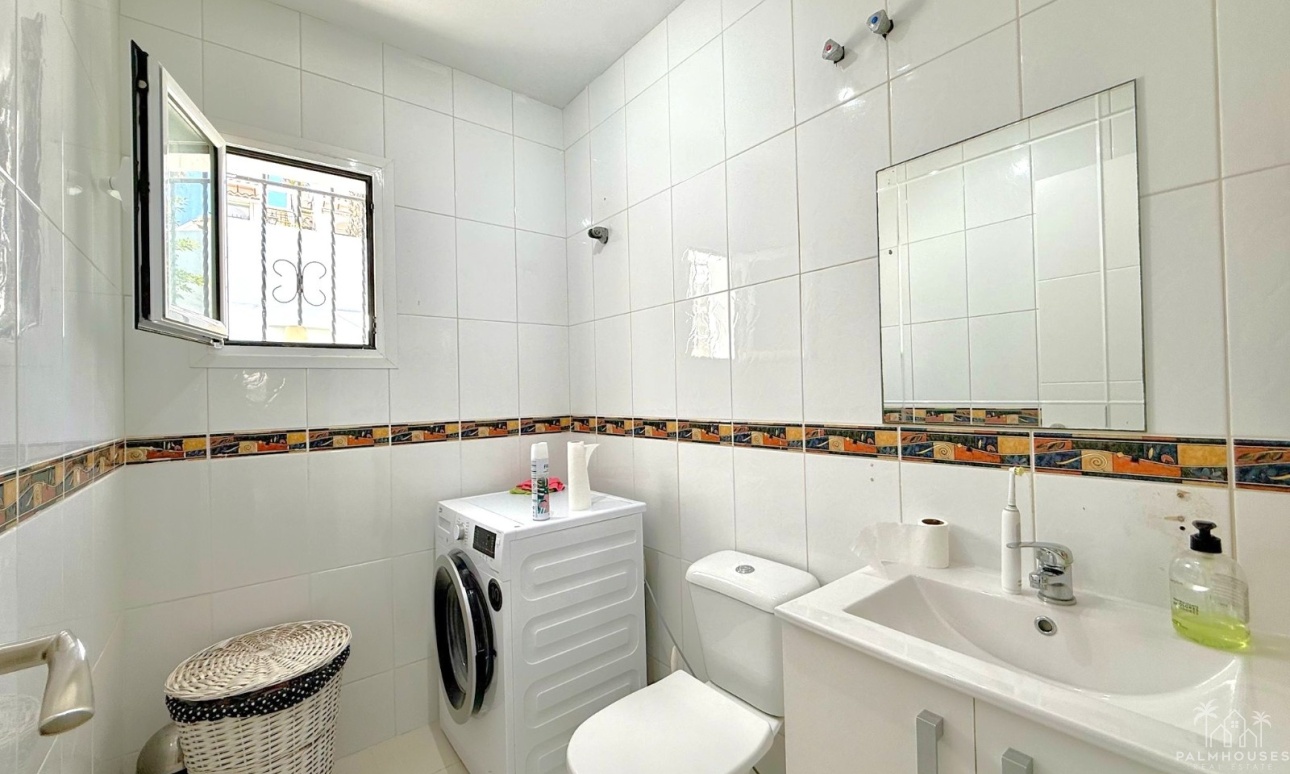 Resale - House - Orihuela Costa - Villamartin