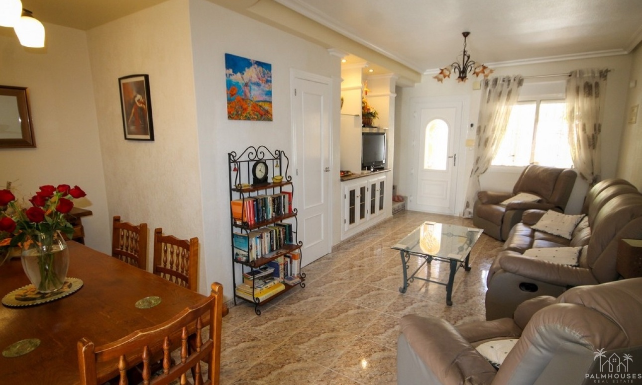 Resale - House - Orihuela Costa