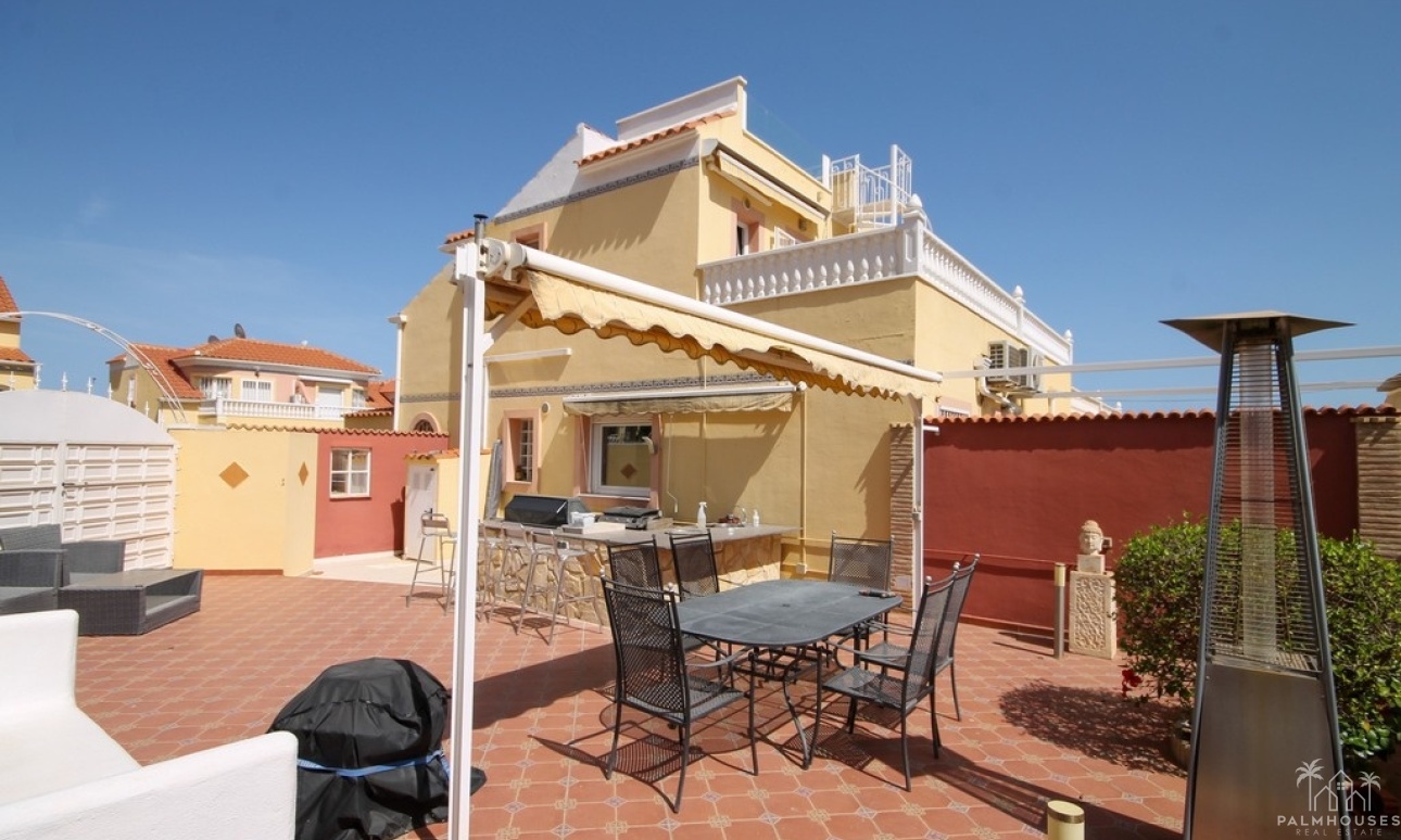 Resale - House - Orihuela Costa