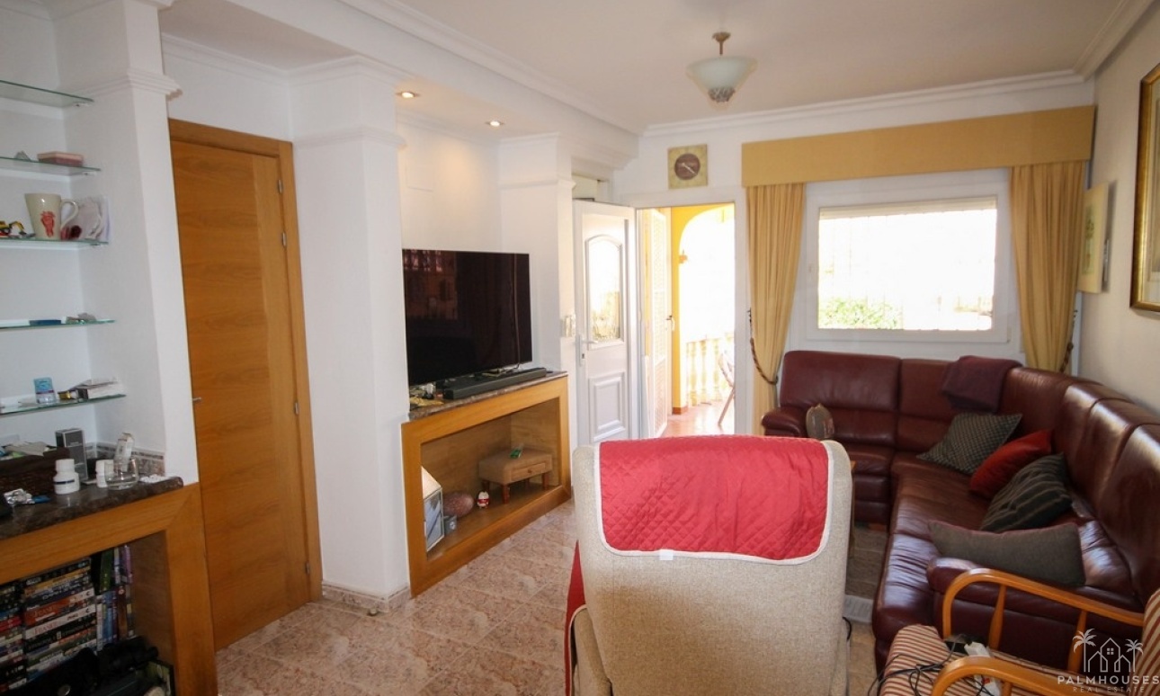 Resale - House - Orihuela Costa